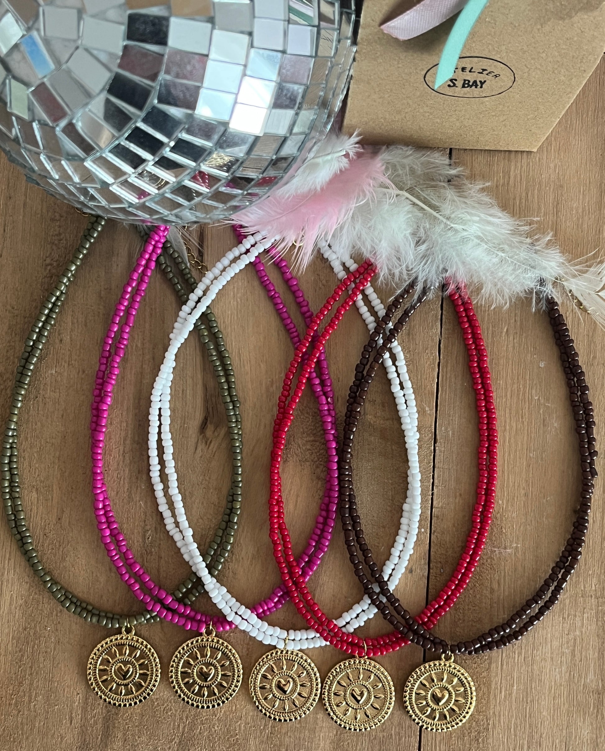 collier perles coeur